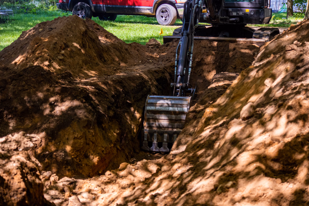 Kalamazoo Excavation crews dig a drainbed for a residential septic system.